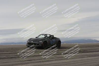 media/Jan-03-2026-SCCA SD (Sat) [[c9b9d14034]]/4-Novice Group/Session 1 Bowl/